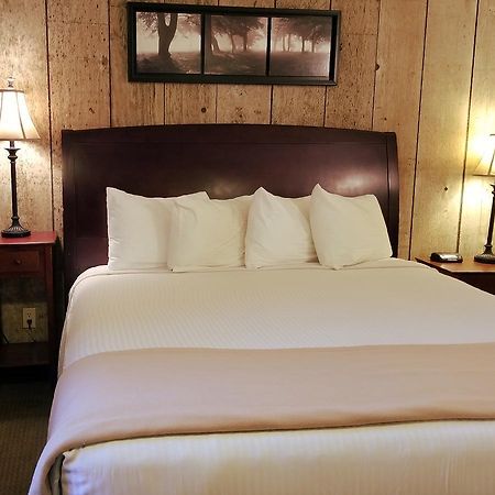 Gold Pan Lodge Quincy Екстериор снимка