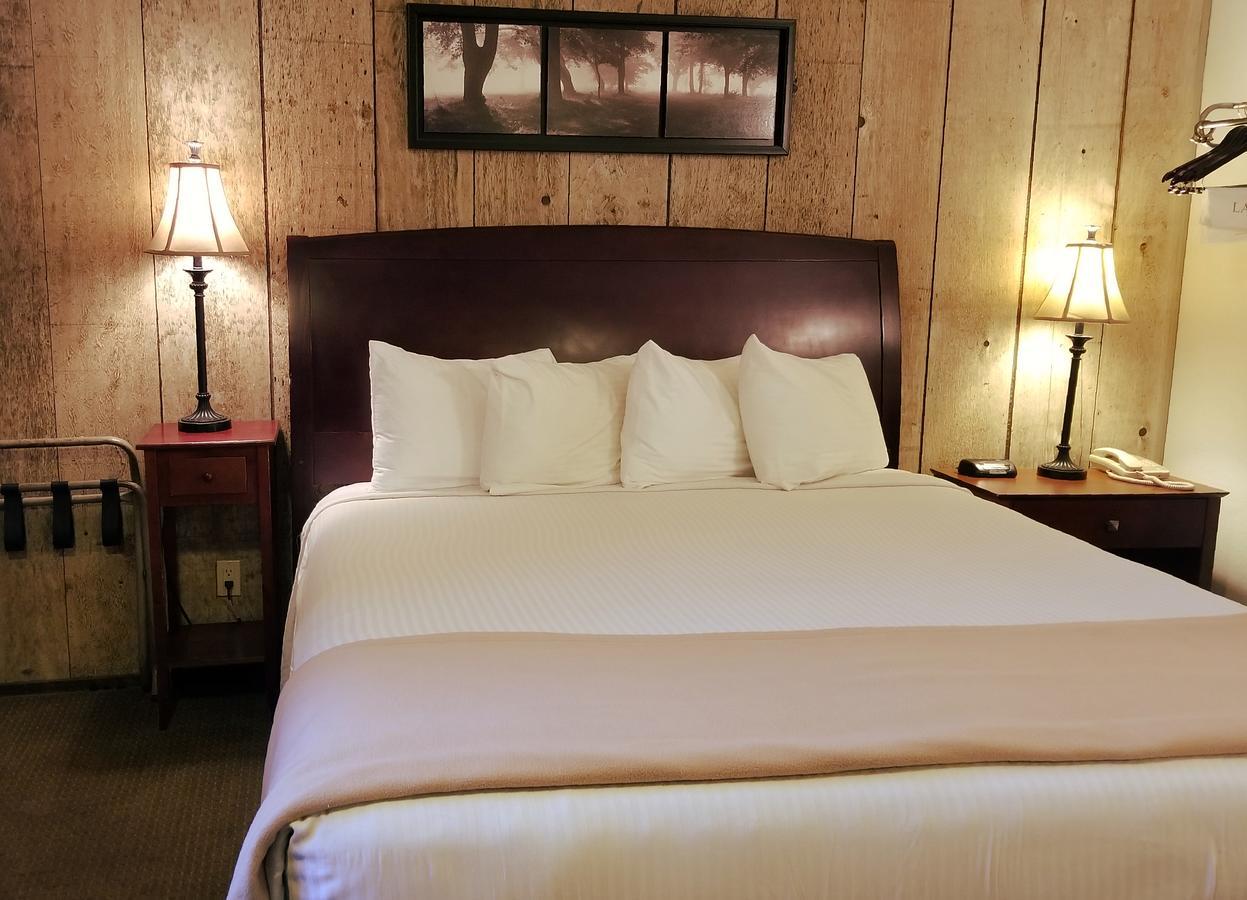 Gold Pan Lodge Quincy Екстериор снимка