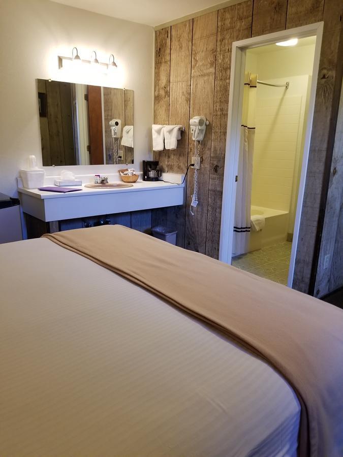 Gold Pan Lodge Quincy Екстериор снимка